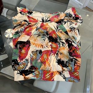 🔴 Black Rainn women’s Top size L